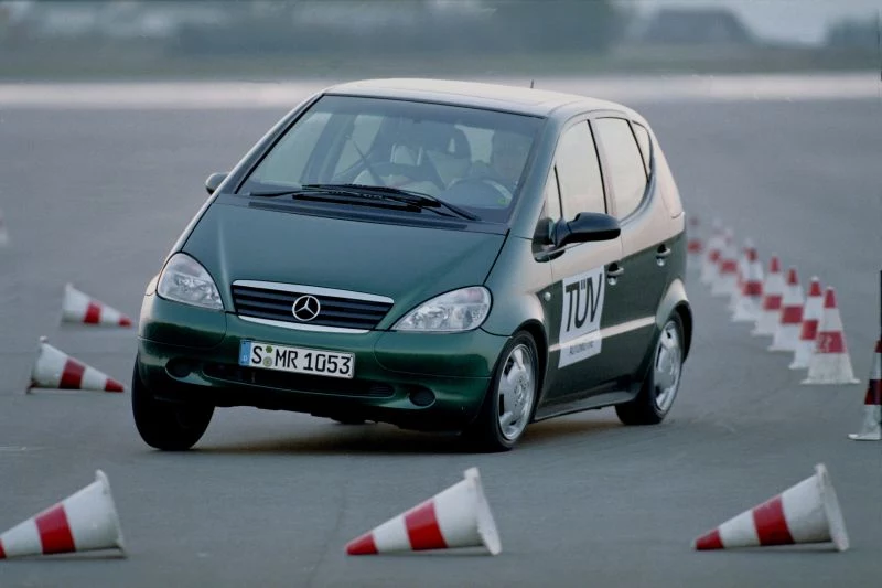 Wypadek Mercedesa klasy A sprawił, że ESP "trafiło pod strzechy"