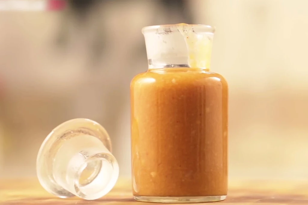 Imbirowy dressing z pastą miso Imbirowy dressing z pastą miso