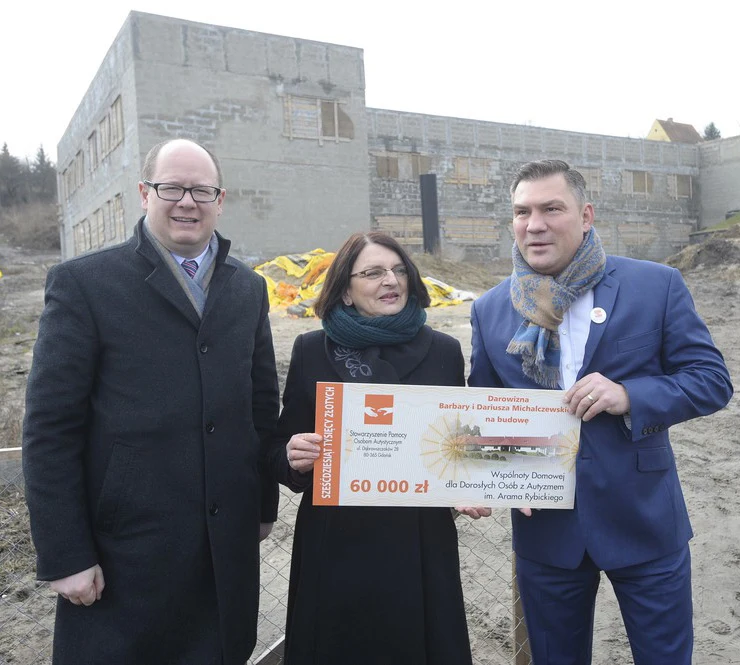 Barbara i Dariusz Michalczewscy wsparli budowę ośrodka dla osób z autyzmem Barbara i Dariusz Michalczewscy wsparli budowę ośrodka dla osób z autyzmem
