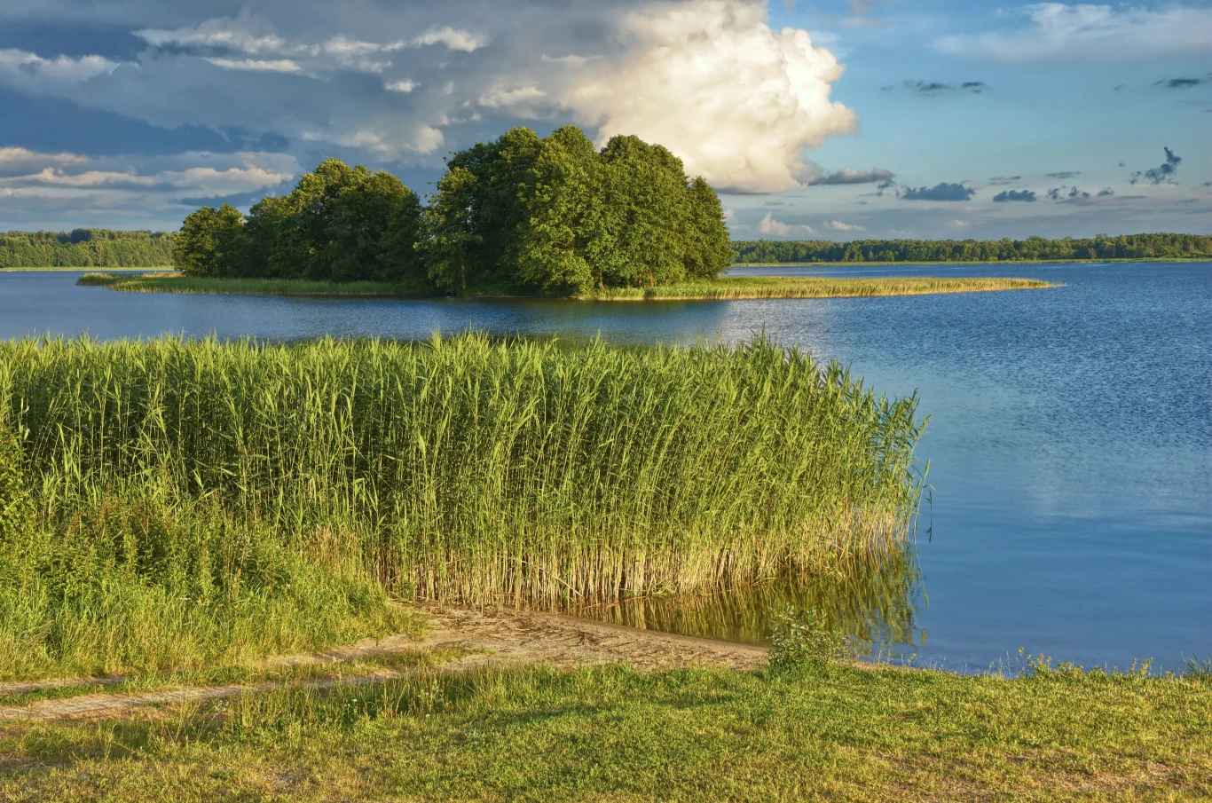 Po sukcesie Podlasia, Warmia i Mazury też wyemitują bony turystyczne Po sukcesie Podlasia, Warmia i Mazury też wyemitują bony turystyczne