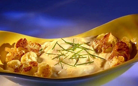 Pieczony kalafior z puree Pieczony kalafior z puree