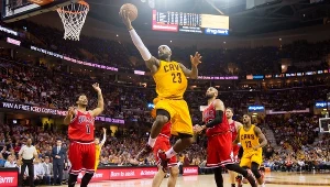 LeBron James rozegrał znakomity mecz