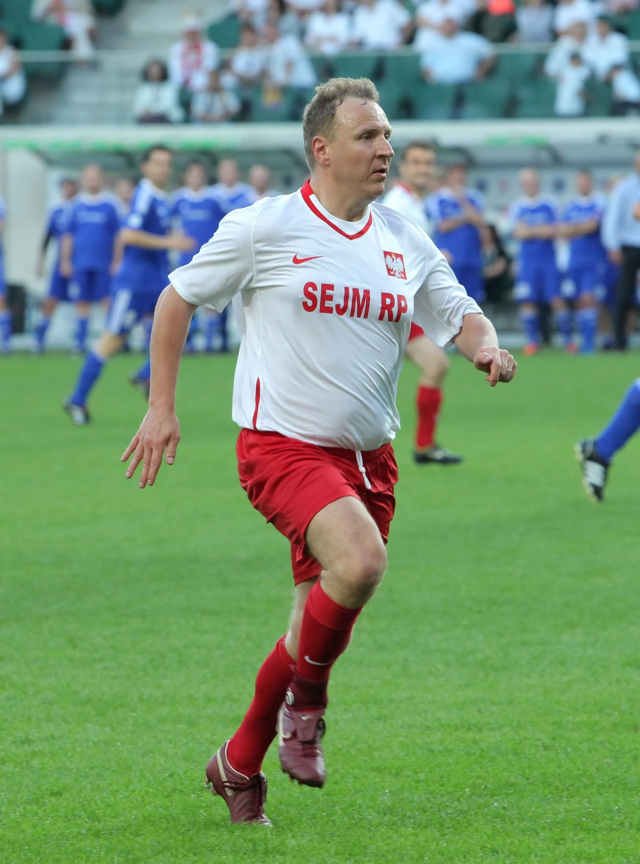 Jacek Kurski próbował kiedyś swoich sił w meczu 'Politycy kontra Gwiazdy' Jacek Kurski próbował kiedyś swoich sił w meczu 'Politycy kontra Gwiazdy'