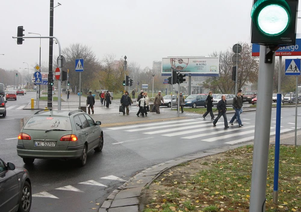 Wprowadzenie pierwszeństawa dla pieszych w pobliżu przejści budzi sprzeciw kierowców