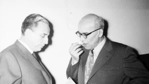 Marian Spychalski i Władysław Gomułka zostali oskarżeni o odchylenia prawicowo-nacjonalistyczne