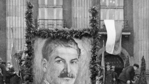 Katowice, marzec 1945. Z albumu o połączeniu Opolszczyzny i Górnego Śląska, "aktu będącego osiągnięciem oręża Sojuszniczej Armii Czerwonej, Wojska Polskiego i jedynie słusznej polityki Tymczasowego Rządu RP"