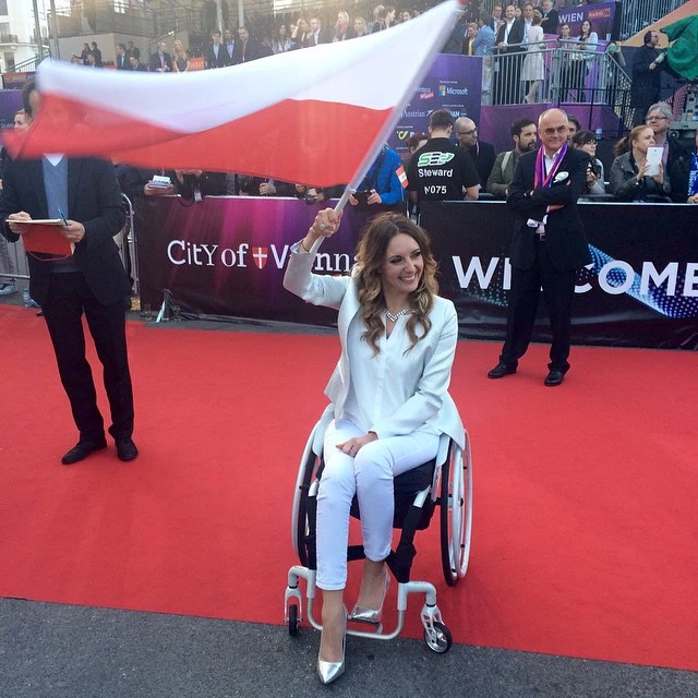 Monika Kuszyńska na ceremonii otwarcia 60. edycji Eurowizji - fot. Instagram Monika Kuszyńska na ceremonii otwarcia 60. edycji Eurowizji - fot. Instagram