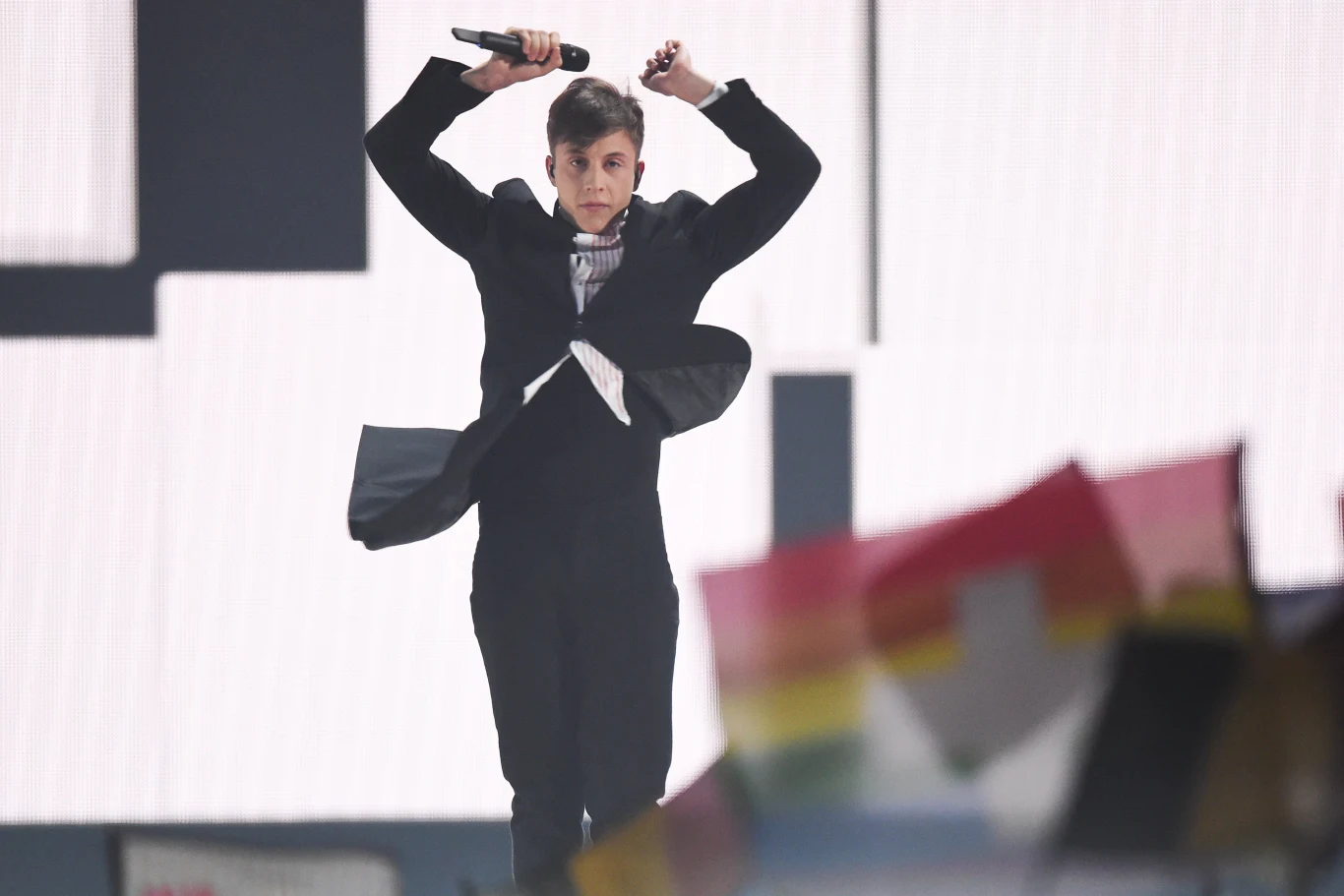 Loic Nottet (Belgia) - awans do finału Loic Nottet (Belgia) - awans do finału