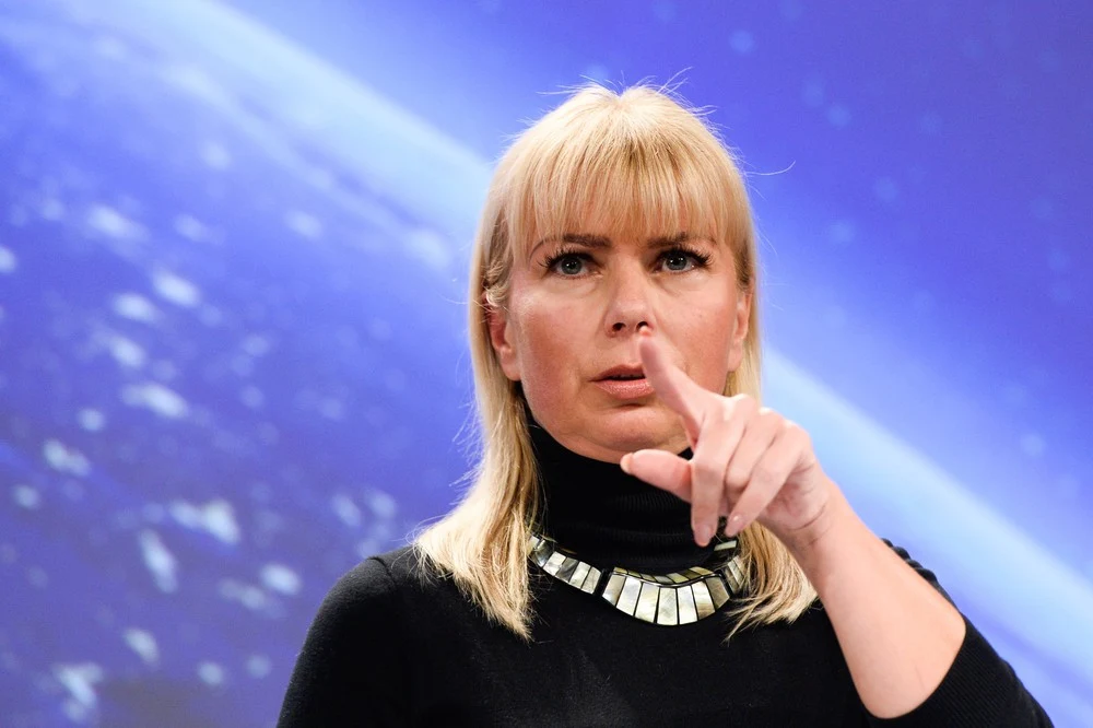 Elżbieta Bieńkowska obecnie pracuje w Komisji Europejskiej Elżbieta Bieńkowska obecnie pracuje w Komisji Europejskiej