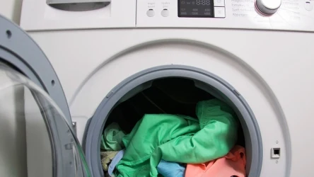 Zastanawiasz się, dlaczego ubrania tak długo się piorą? Być może popełniasz jeden z popularnych błędów