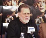 Taylor Hackford na konferencji prasowej w Warszawie, fot. Konrad Sikora (INTERIA.PL) Taylor Hackford na konferencji prasowej w Warszawie, fot. Konrad Sikora (INTERIA.PL)