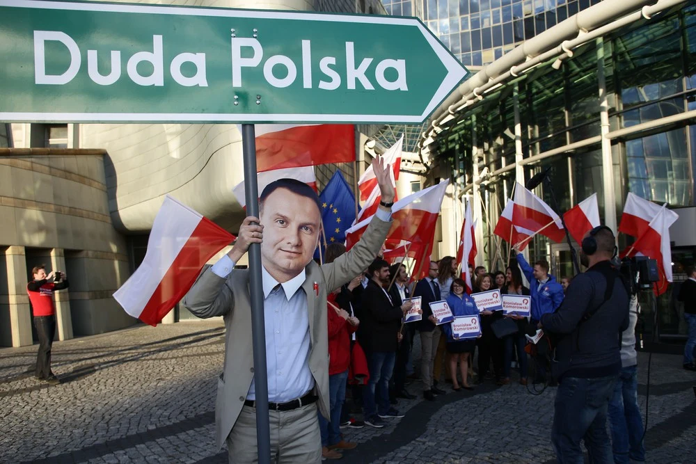 Przed debatą prezydencką w Warszawie