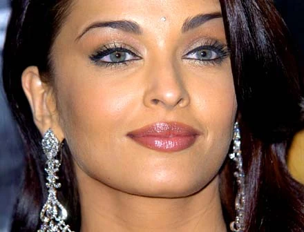 Aishwarya Rai na premierze "Provoked" - fot. Stuart Wilson Aishwarya Rai na premierze "Provoked" - fot. Stuart Wilson