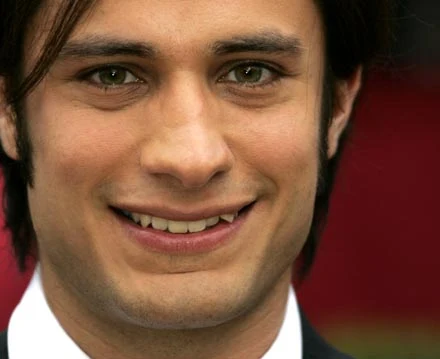 Gael Garcia Bernal pokaże w Cannes swój debiutancki film Gael Garcia Bernal pokaże w Cannes swój debiutancki film