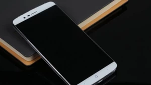 Elephone P8000 - dobre wyposażenie i ogromna bateria za niecałe 800 zł