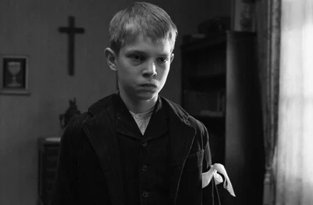 Wrocławski pokaz "Białej wstążki" będzie polska premierą filmu Wrocławski pokaz "Białej wstążki" będzie polska premierą filmu