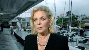Lauren Bacall - zaskoczona?