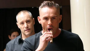 Olivier Gruner i Max Ryan w "Skorumpowanych"