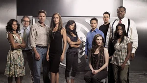 Nagle dziewięć osób, wbrew swojej woli, staje się zakładnikami