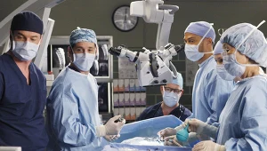 Po raz kolejny największą popularnością wśród widzów cieszy się serial "Chirurdzy"