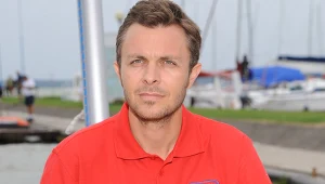 Marek Bukowski (Grzegorz) na planie "Przystani" / fot. Michał Nicol