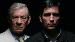 Ian McKellen (Numer 2) i Jim Caviezel (Numer 6)