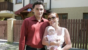 Jeszcze niedawno tworzyli szczęśliwą rodzinę. Teraz będą walczyć o małą Ewę / fot. Engelbrecht