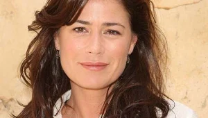 Maura Tierney wróci do serialu "Wołanie o pomoc" - fot. Jason Merritt