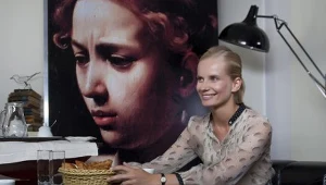 Magdalena Cielecka na planie serialu "Hotel 52"