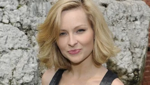 Czy Aleksandra (Marieta Żukowska) pokrzyżuje miłosne plany Majki? / fot. Kurnikowski