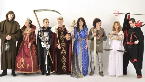 Gwiazdy serialu "Przeznaczenie" przed postawieniem sobie Tarota