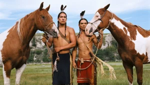 Kadr z serialu "Na Zachód"