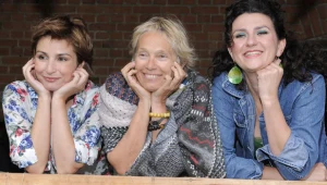 Joanna Brodzik, Małgorzata Braunek i Joanna Drozda na planie "Miłości nad rozlewiskiem"/fot. M.Nicol