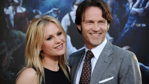 Anna Paqiun i Stephen Moyer. Czy Sookie i Bill także w serialu wezmą ślub? / fot. Michael Buckner