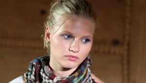 Czy Justyna (Natalia Rybicka) stanie się ofiarą gwałtu? / fot. Krzysztof Wiktor / TVP, Profilm, TFT