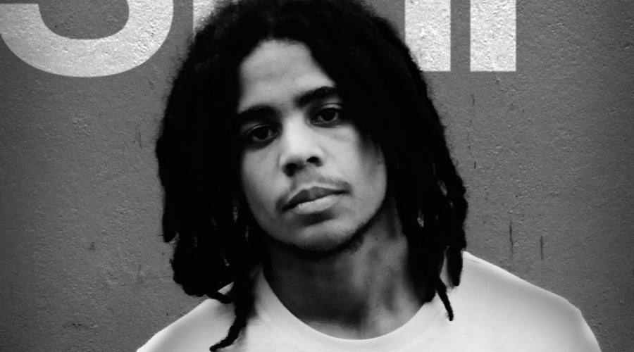 Skip Marley debiutuje