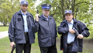 Główni bohaterowie serialu "Ludzie Chudego" / fot. Gałązka