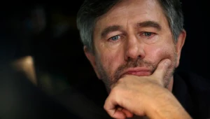 Główną rolę w serialu "Bez tajemnic" gra Jerzy Radziwiłowicz