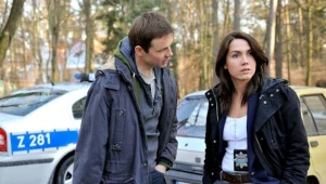 Lesław Żurek i Olga Bołądź na planie serialu "Układ Warszawski"