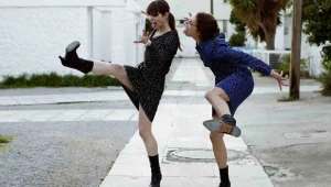 Kadr z filmu "Attenberg" Athiny Rachel Tsangari