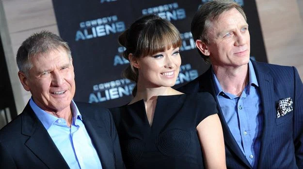 Harrison Ford, Olivia Wilde i Daniel Craig na premierze filmu "Kowbioje i obcy" Harrison Ford, Olivia Wilde i Daniel Craig na premierze filmu "Kowbioje i obcy"