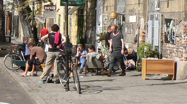 Jacek Borcuch z ekipą na planie swego filmu Jacek Borcuch z ekipą na planie swego filmu