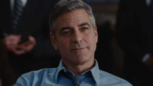 George Clooney w scenie z filmu "Idy marcowe"