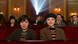 Uwiedzeni magią kina - bohaterowie filmu "Hugo i jego wynalazek" oraz... jego widzowie