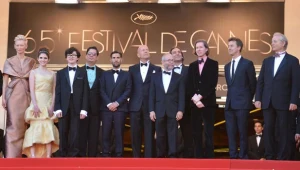 Ekipa "Moonrise Kingdom" przed Pałacem Festiwalowym w Cannes