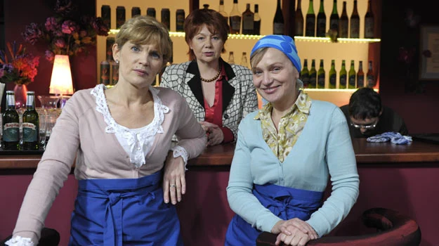 Solejukowa, Hadziukowa i Więcławska pomagają w prowadzeniu "U Japycza" Solejukowa, Hadziukowa i Więcławska pomagają w prowadzeniu "U Japycza"
