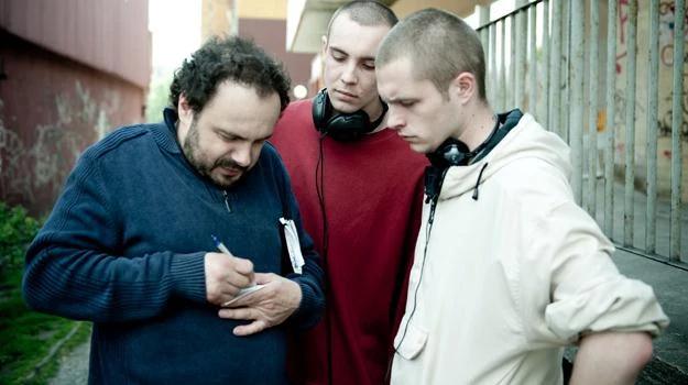 Arkadiusz Jakubik, Marcin Kowalczyk i Tomasz Schuchardt w scenie z filmu "Jesteś Bogiem" Arkadiusz Jakubik, Marcin Kowalczyk i Tomasz Schuchardt w scenie z filmu "Jesteś Bogiem"