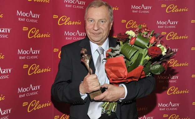 Jerzy Stuhr odebrał statuetkę w kategorii Człowiek Roku Jerzy Stuhr odebrał statuetkę w kategorii Człowiek Roku