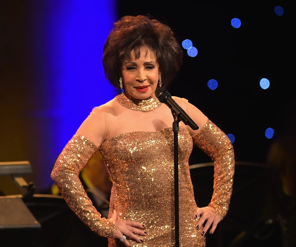 Shirley Bassey jest zaniepokojona wyglądem gwiazd