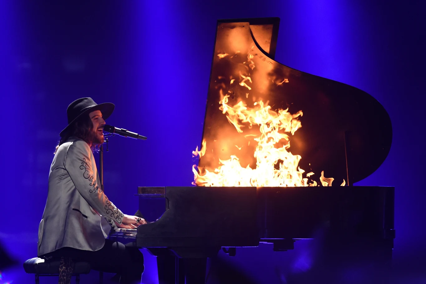 The Makemakes z Austrii z utworem "I Am Yours"